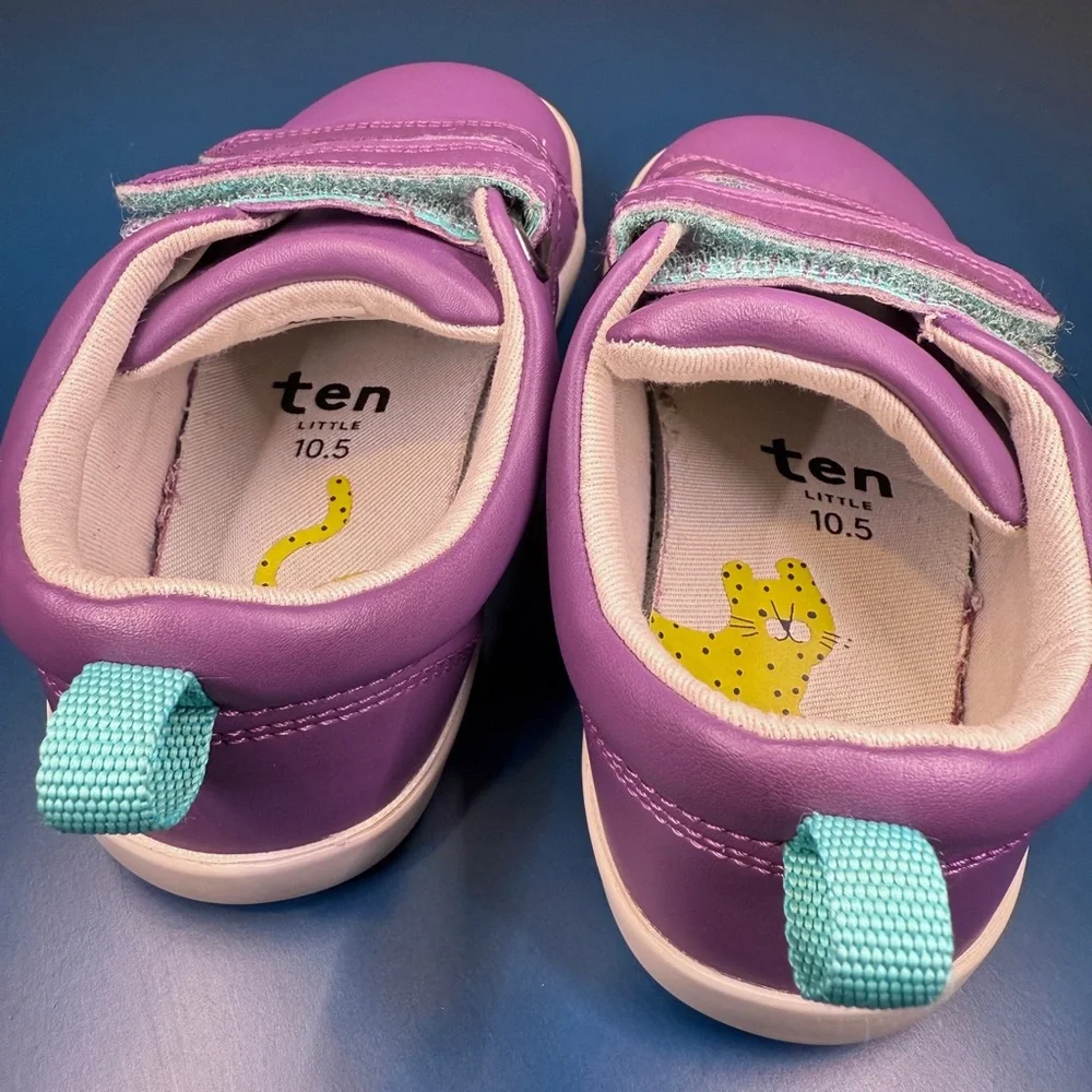 Ten Little
Everyday Original in Purple 10.5 Child - Picture 7 of 8